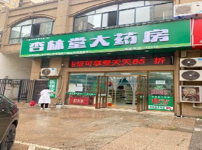 环江铝塑板门头招牌的特点。